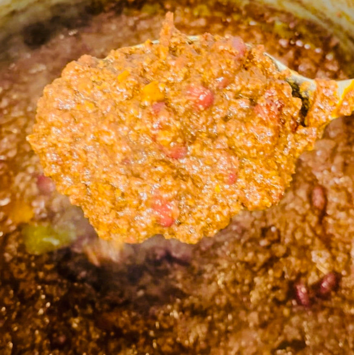 IT'S FOOTBALL SEASON! HOMEMADE CHILI CON CARNE (QUART)